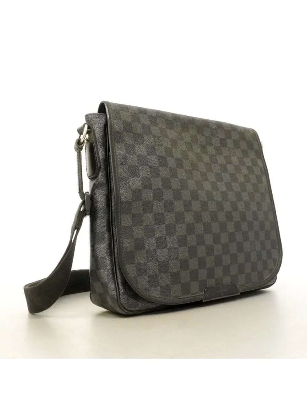 Louis Vuitton Shoulder Bag Damier Graphite Daniel MM Black Gray